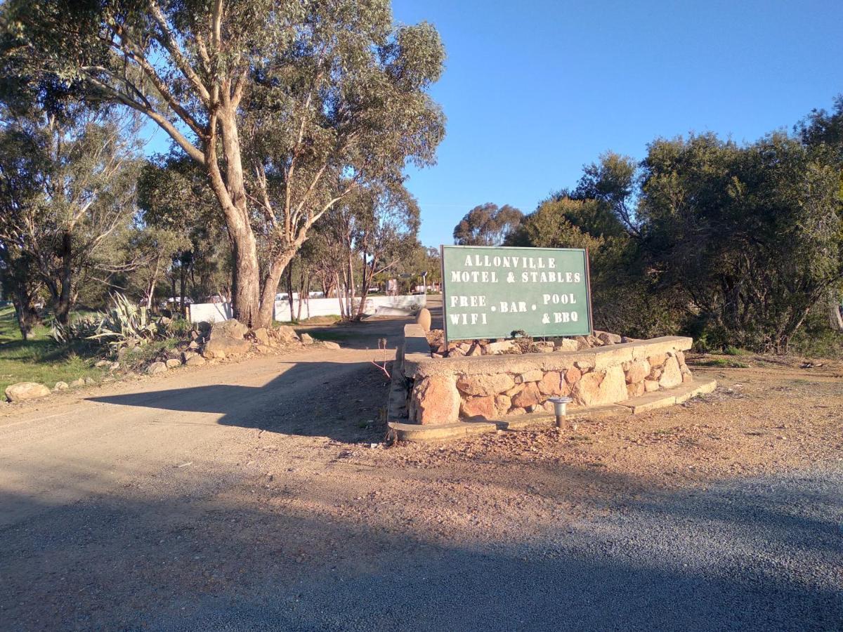 Allonville Gardens Motel Wagga Wagga Zewnętrze zdjęcie